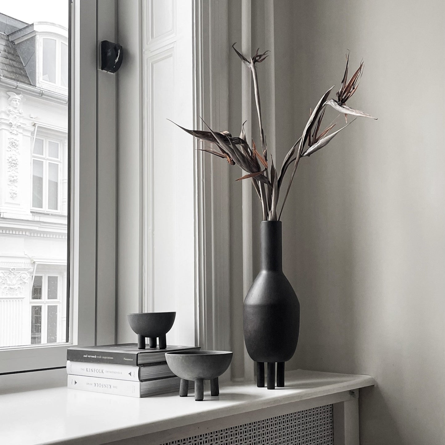 Duck Bowl, Big - Dark grey